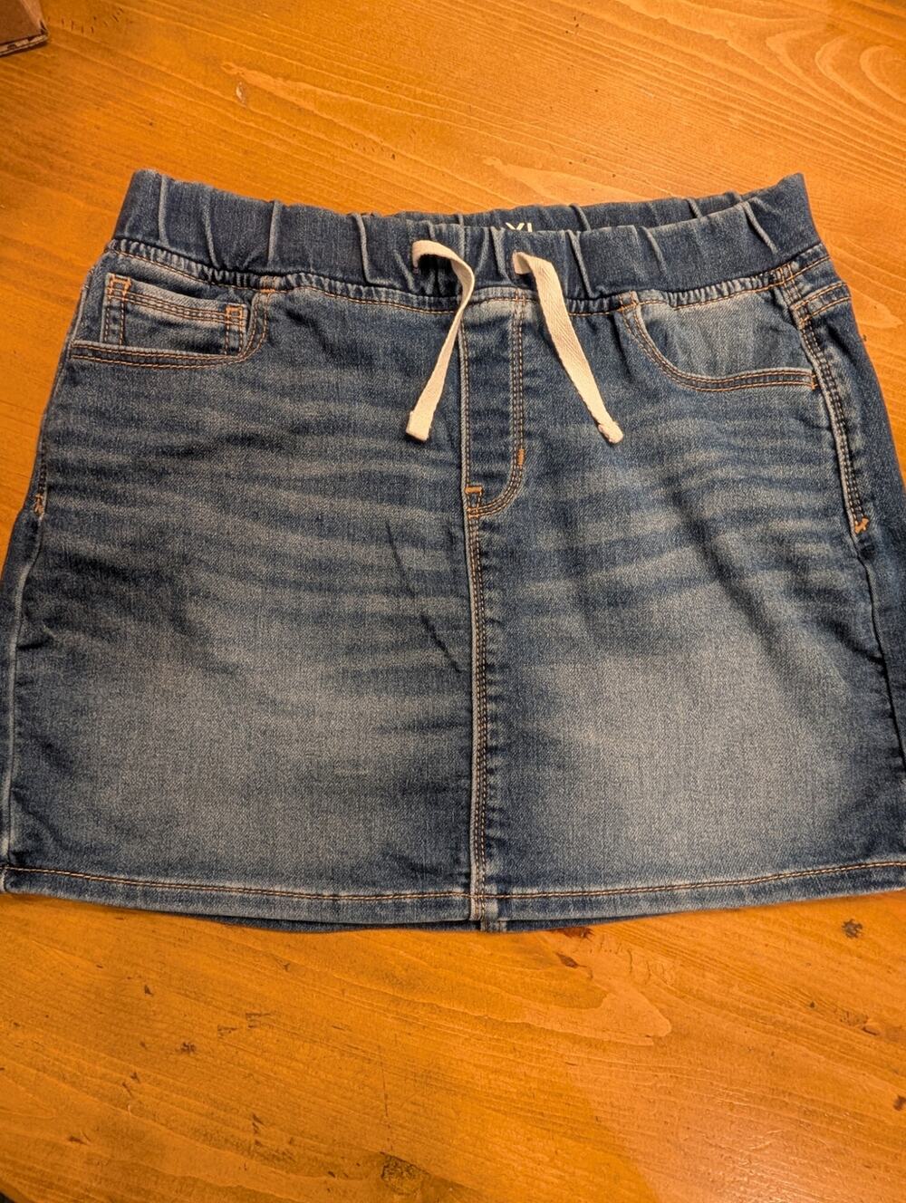 Gap Kids Denim Skirt, Size XL 12, Elastic Waist, Medium Wash, LN